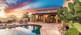 Private, Peaceful, and Spacious Desert Tucson Villa with Heated Pool and Hot Tub