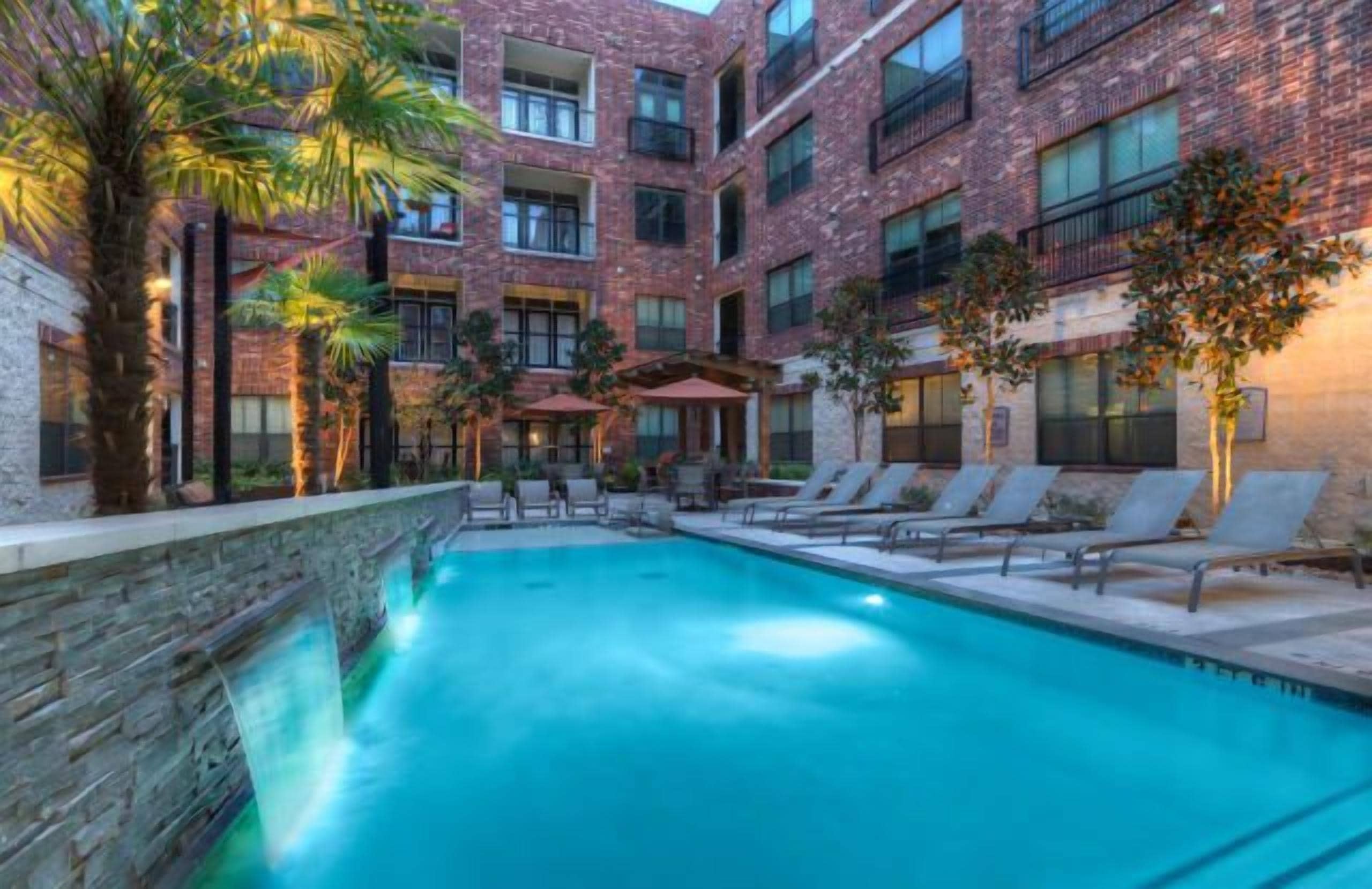 Alberca al aire libre 