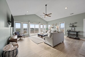 Smart TV, books - Sea Crest Vista: Oceanview Retreat Steps to Beach (North Topsail Beach)