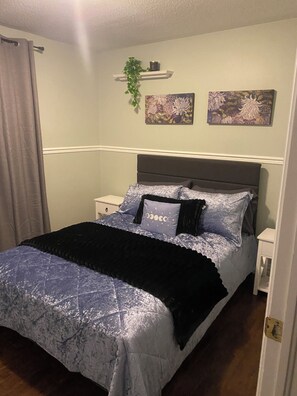 5 bedrooms, iron/ironing board, free WiFi, bed sheets - Eva Blue Manor (New Maryland)