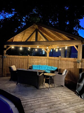Terrace/patio - Eva Blue Manor (New Maryland)