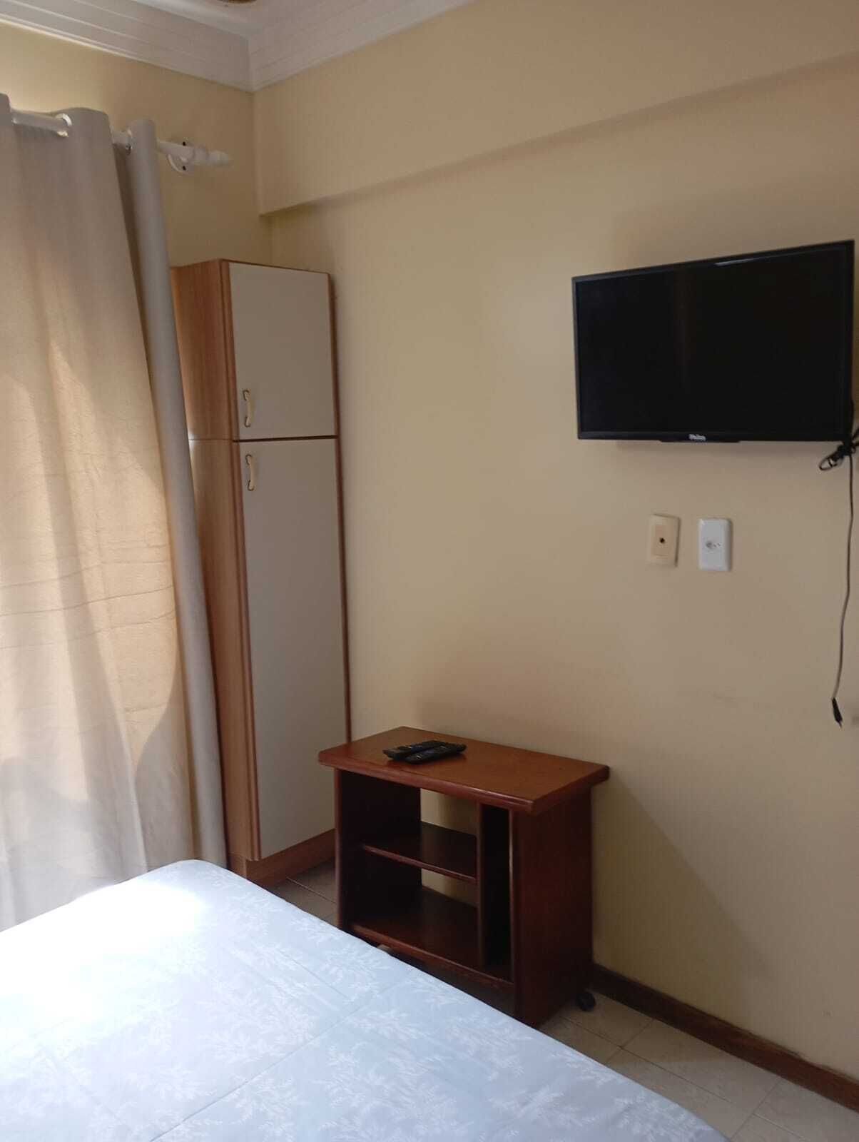 Silitysrauta/-lauta, internet, vuodevaatteet