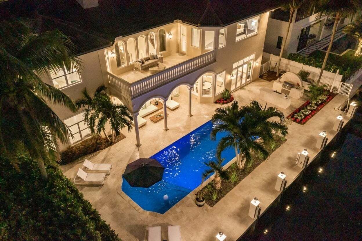 Et oppvarmet basseng