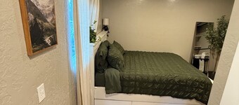 LAVA HOT SPRINGS TINY HOUSE @ PORTNEUF BEND