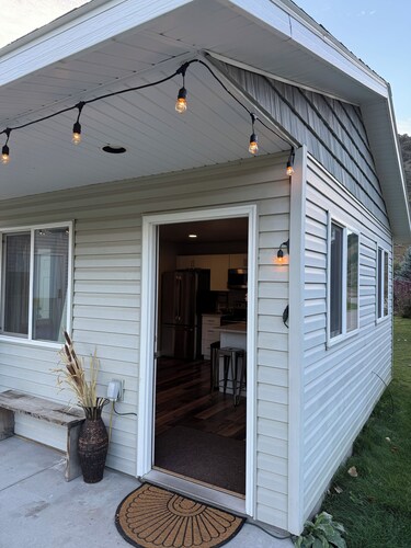 Lava Hot Springs Tiny House @ Portneuf Bend