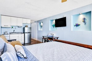 1 bedroom, iron/ironing board, WiFi (free), bed sheets