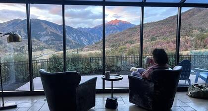 Welcome to WilderNest! Beautiful 4-bedroom home with 180 degree canyon views.