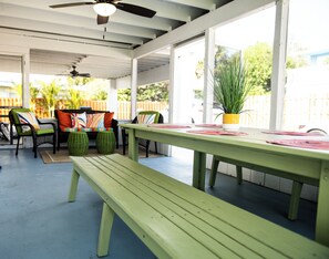 Outdoor dining
