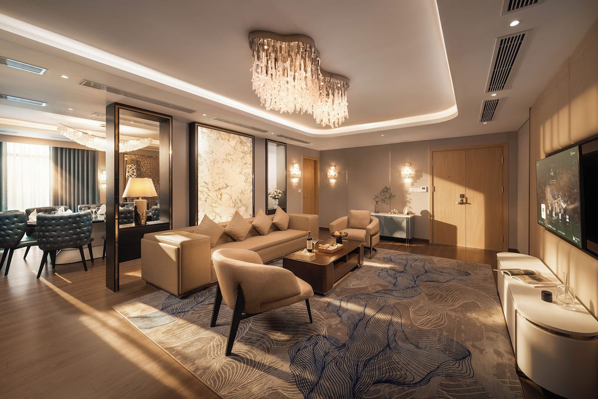 Suite estudio presidencial | Zona de estar | Smart TV de 60 pulgadas con canales por satélite