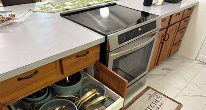 SPECIAL RATE - New Waimea Listing 2BR/2BA