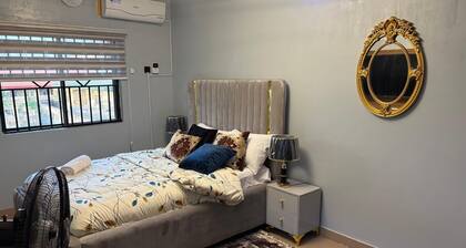 4 guests2 bedrooms2 beds2 baths