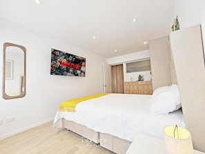 3 Schlafzimmer, Bügeleisen/Bügelbrett, Internetzugang, Bettwäsche