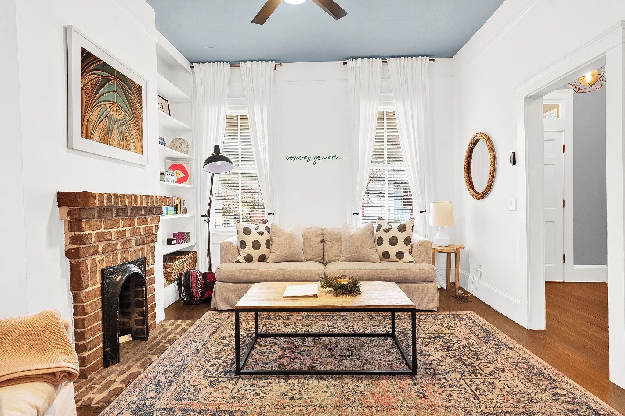 Smart TV, video games, DVD player, books