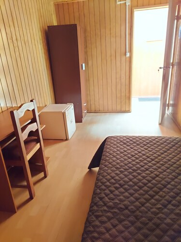 Single Room for Men Close to downtown Concepción and Universities!