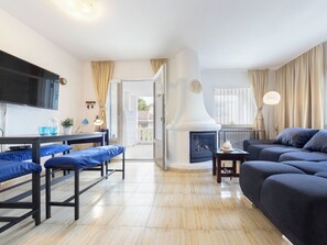 TV - Vacation home Vita by Interhome (Peñiscola)
