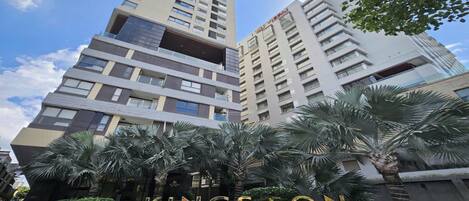 Bagian depan properti