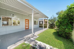 Exterior - Jam Home | Compact Comfort Granny House Near West Ryde Station (West Ryde)