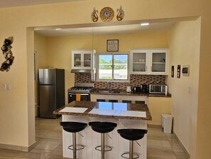 Fridge, microwave, oven, stovetop - Susua Luxury 4 bedroom Event Friendly Villa (Sosua)