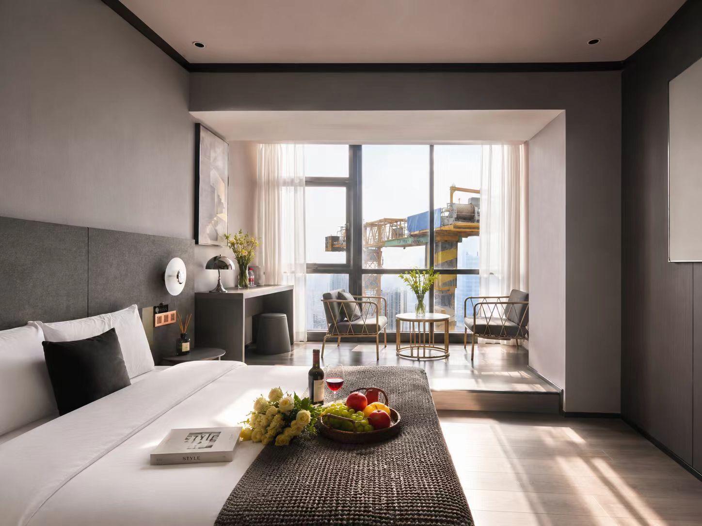 Kamar Double Klasik, pemandangan bukit | Seprai premium dan didekorasi berbeda-beda