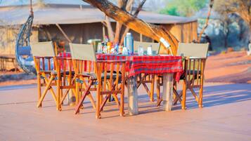 Desayuno continental gratuito y diario