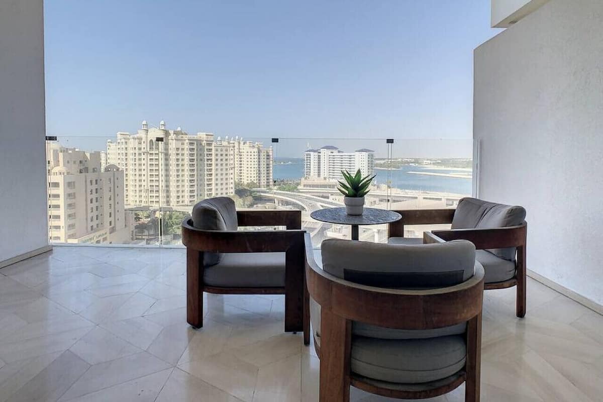 Luxury Apartment, 2 Bedrooms, Balcony, Courtyard View | City view
