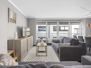 TV - Pleasant apartment on the 2nd floor (Blankenberge)