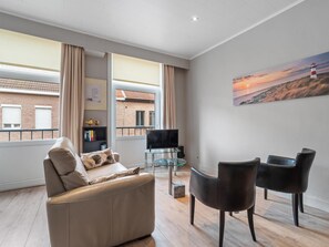 TV - Ideal holiday home with garage (Blankenberge)
