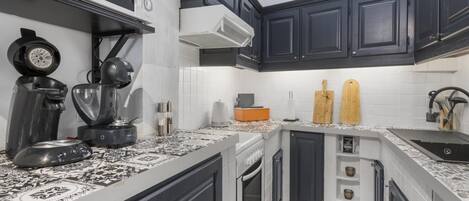 Fridge, microwave, oven, dishwasher