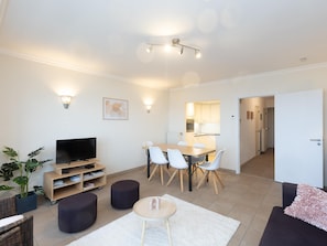 TV - Apartment with sea view and two terraces (Middelkerke)
