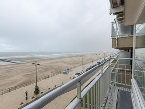Property grounds - Apartment with sea view and two terraces (Middelkerke)