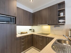 Fridge, microwave, dishwasher, coffee/tea maker - Spacious apartment with 2 bedrooms (Middelkerke)