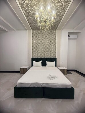 华丽客房, 庭院景观 | 办公桌、笔记本电脑工作区、隔音、免费 WiFi
