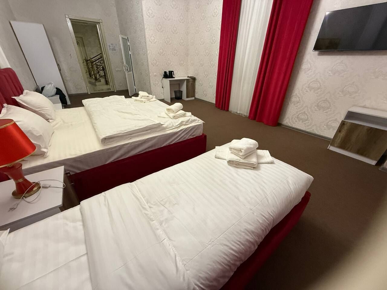 Family Room | Hypo-allergenic bedding, down comforters, desk, soundproofing