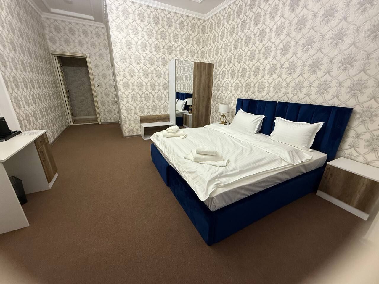 Standard Double Room, Courtyard View | Hypo-allergenic bedding, down comforters, desk, soundproofing