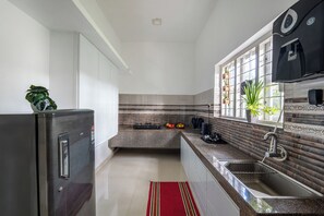 Comfort-Villa, Balkon, Gartenblick | Zimmersafe, Bügeleisen/Bügelbrett, kostenloses WLAN