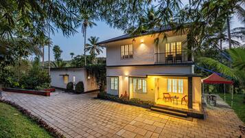 Fachada da propriedade