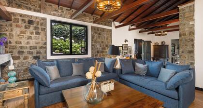 Garfield Cottage by TONIK