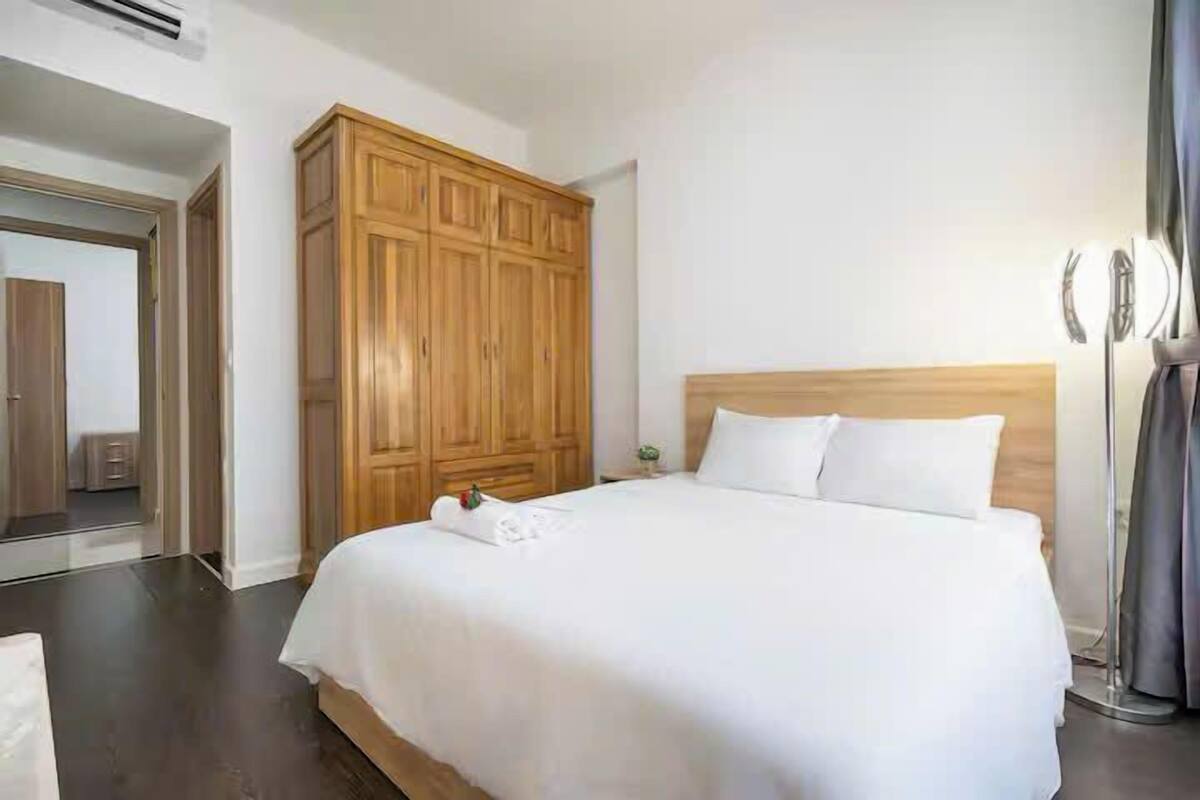 Family Suite, 3 Bedrooms, Club Lounge Access, City View | Egyptian cotton sheets, premium bedding, down comforters