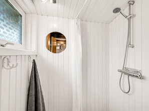 Bathroom - "Leandra" - 11km from the sea by Interhome (Oksbøl)