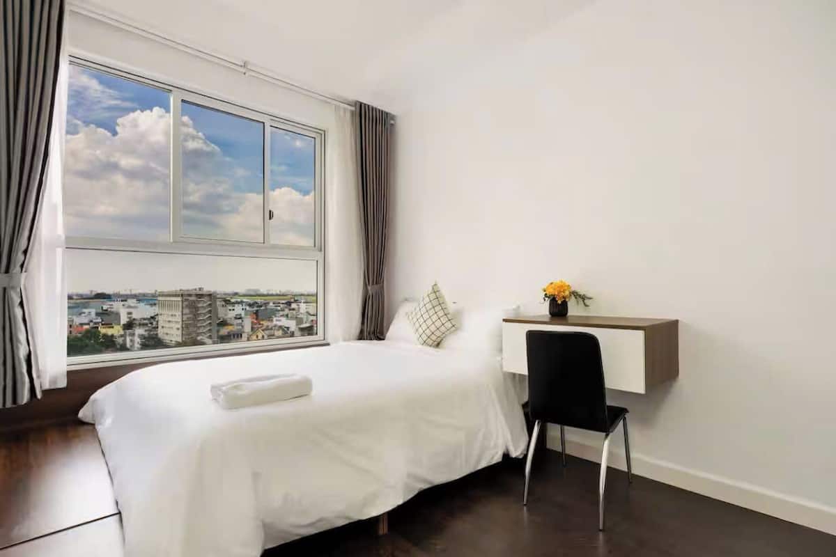 Phòng Suite Grand, 1 phòng ngủ, quyền sử dụng Club Lounge, quang cảnh thành phố | Bộ trải giường bằng vải cotton Ai Cập, bộ đồ giường cao cấp