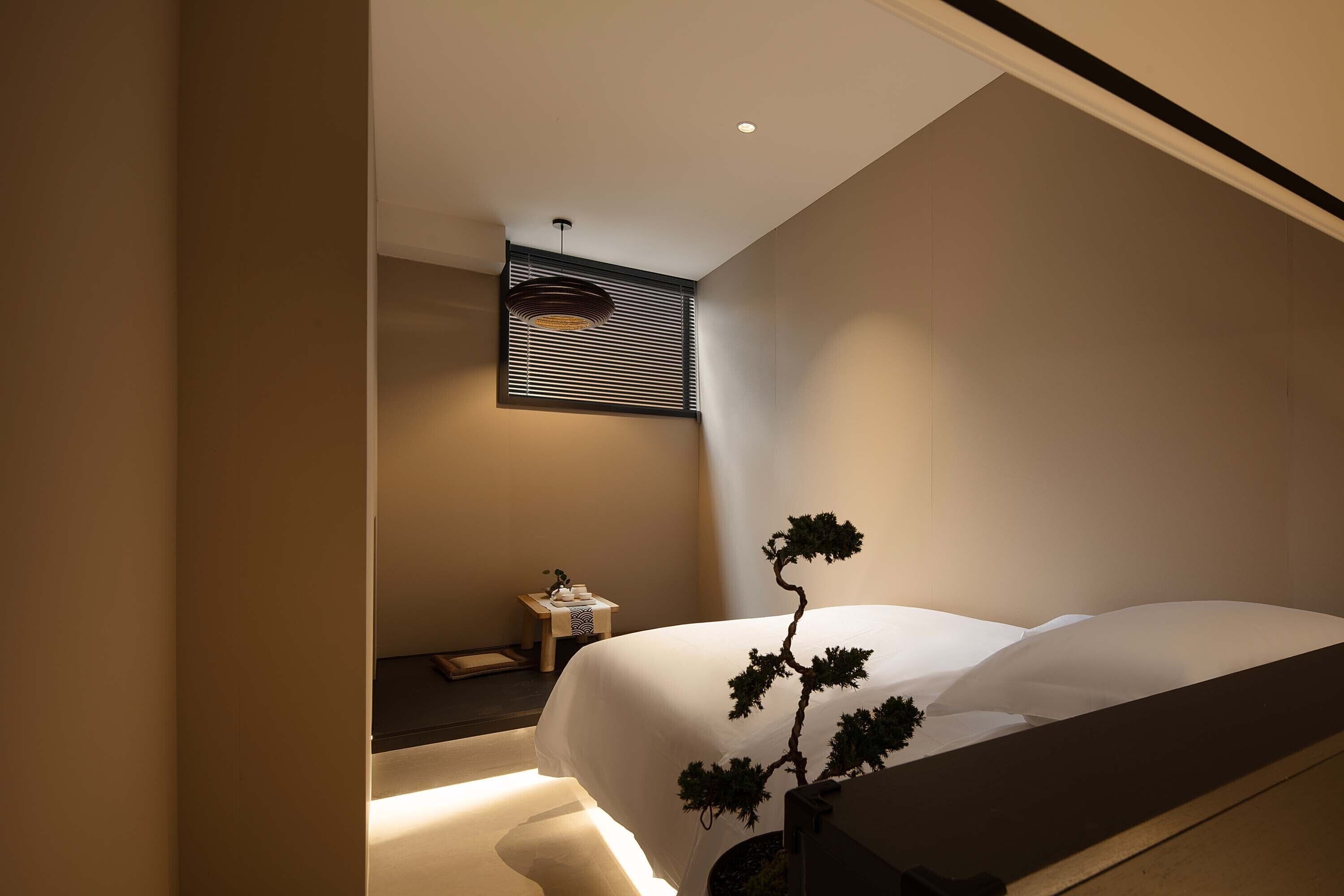 Chambre Signature avec lits jumeaux, vue ville | Literie de qualité supérieure, décoration personnalisée