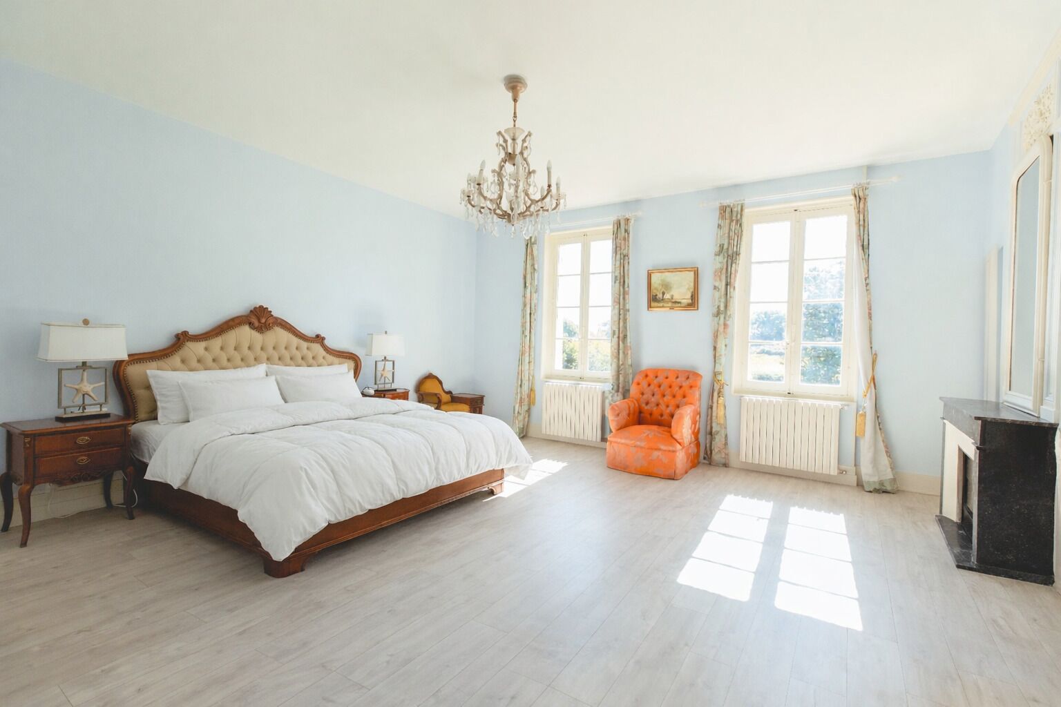 5 chambres, bureau, fer et planche à repasser, Wi-Fi gratuit