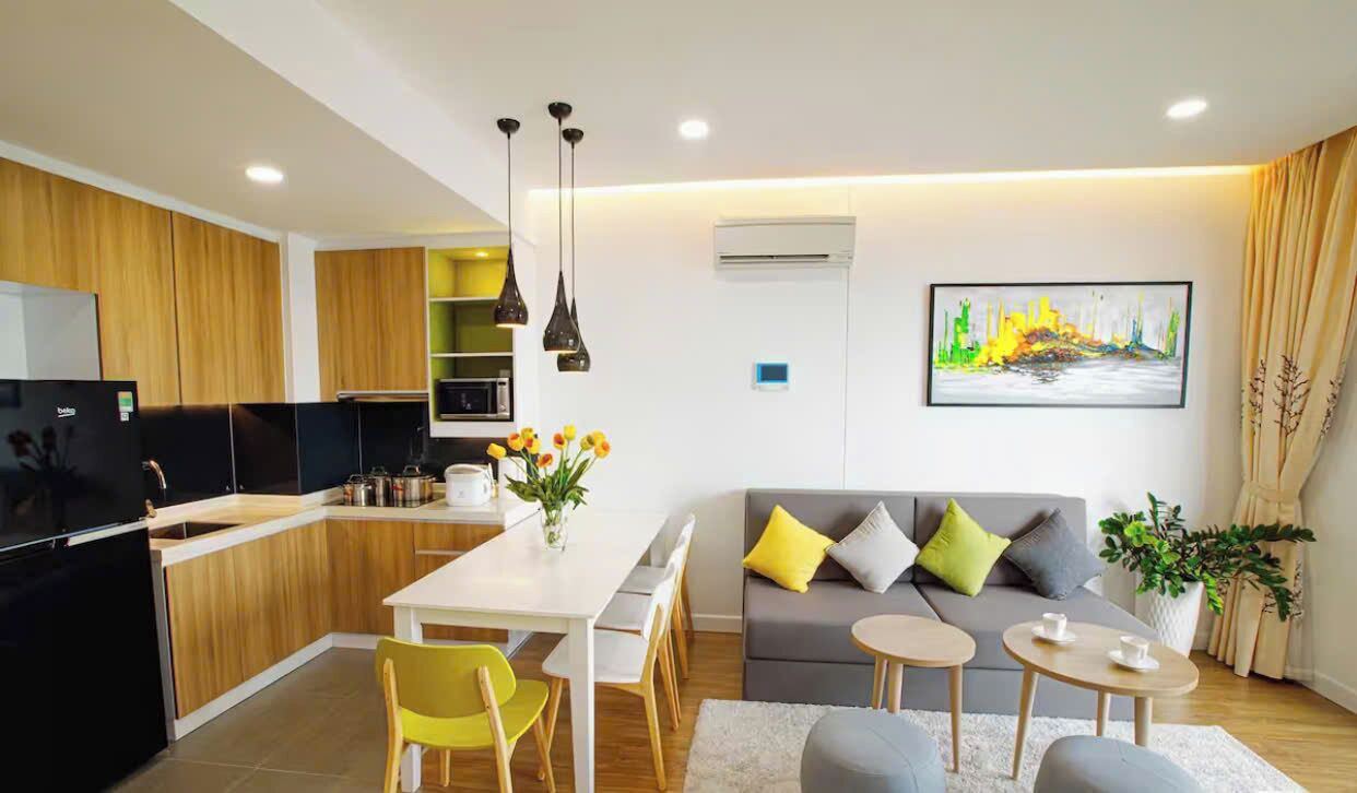 Phòng Suite Grand, 1 phòng ngủ, quyền sử dụng Club Lounge, quang cảnh thành phố | Khu phòng khách | Smart TV, Netflix, các kênh phim phải trả tiền, loa thông minh 