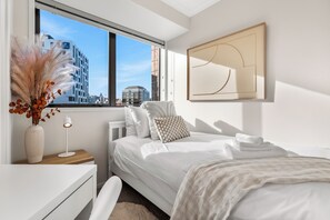 Setrika/meja setrika dan Wi-Fi gratis