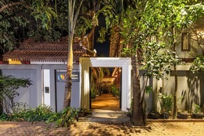 Fachada da propriedade