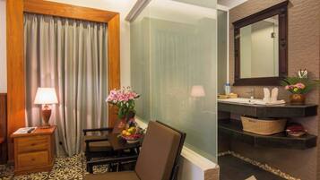 21-inch flat-screen TV with satellite channels, printers