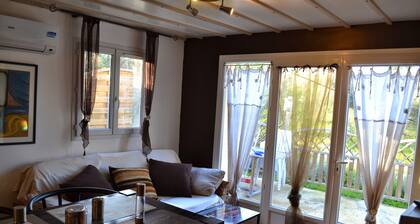 Appartement « Rez-de-villa Taglio-Isolaccio » avec vue montagne, Wi-Fi et climatisation