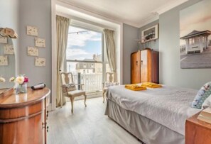 Bügeleisen/Bügelbrett, WLAN, Bettwäsche