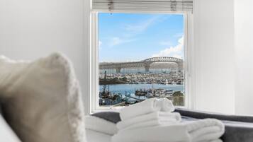 Tabla de planchar con plancha y wifi gratis