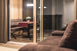 Interior - XL Apartment 2R (Sand in Taufers)